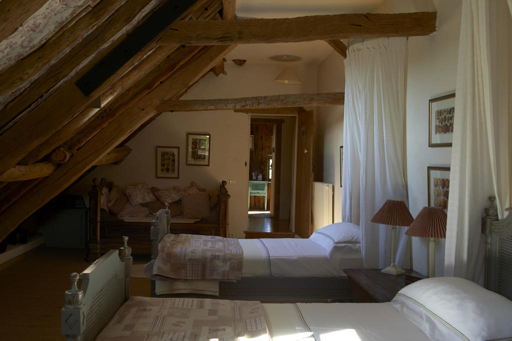 Mas De Garrigue Bed & Breakfast Calvignac ห้อง รูปภาพ